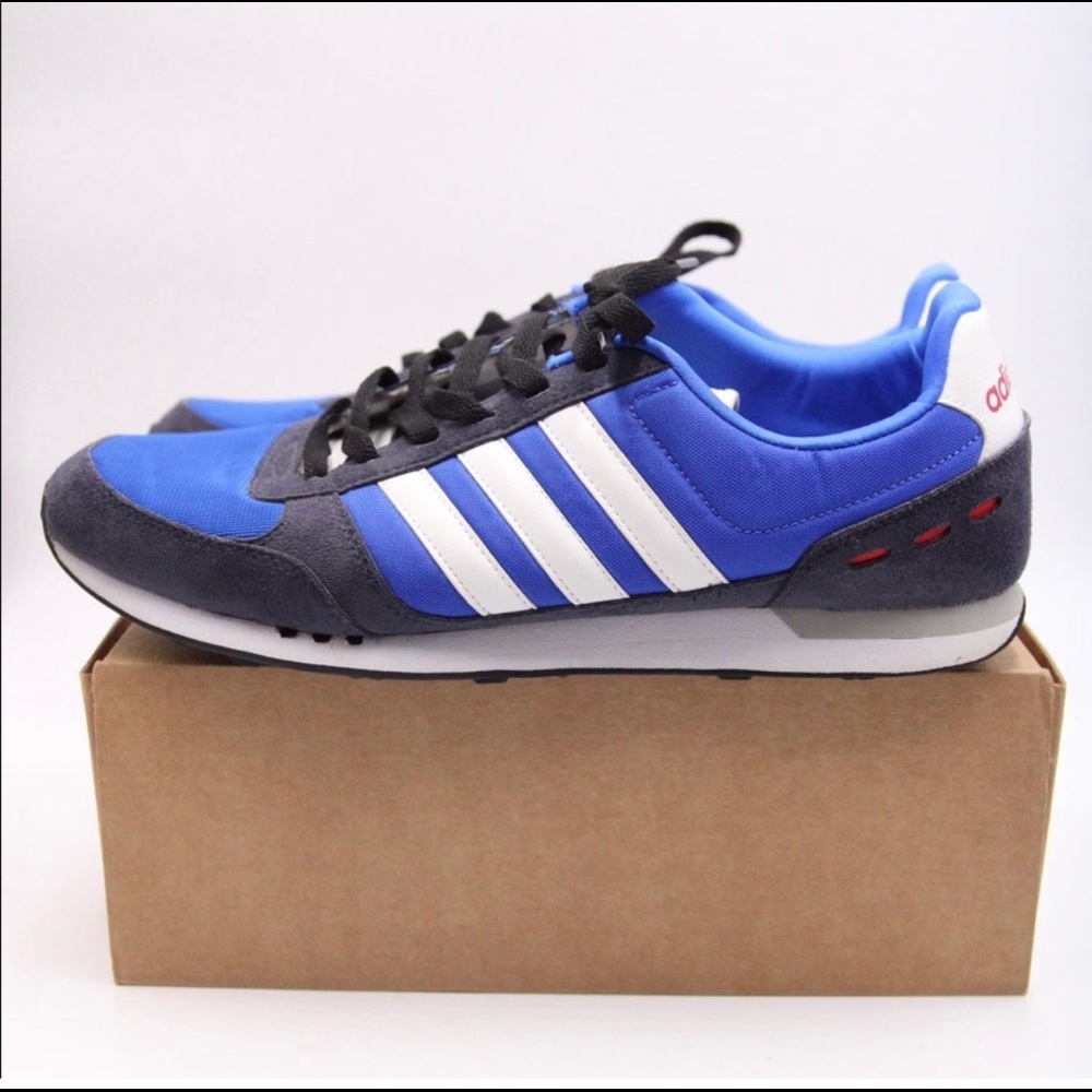 ADIDAS Men’s Neo Racers Sz 11